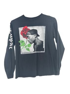 2PAC long sleeve black shirt size M